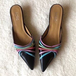 vintage BCBG strappy leather kitten heels